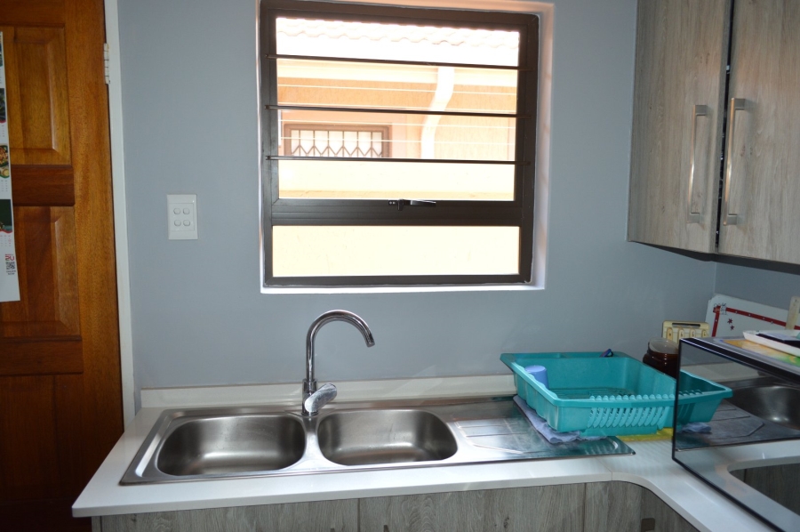 2 Bedroom Property for Sale in Flamwood North West